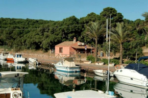 la casetta dei pescatori PORTO PINO Porto Pinetto